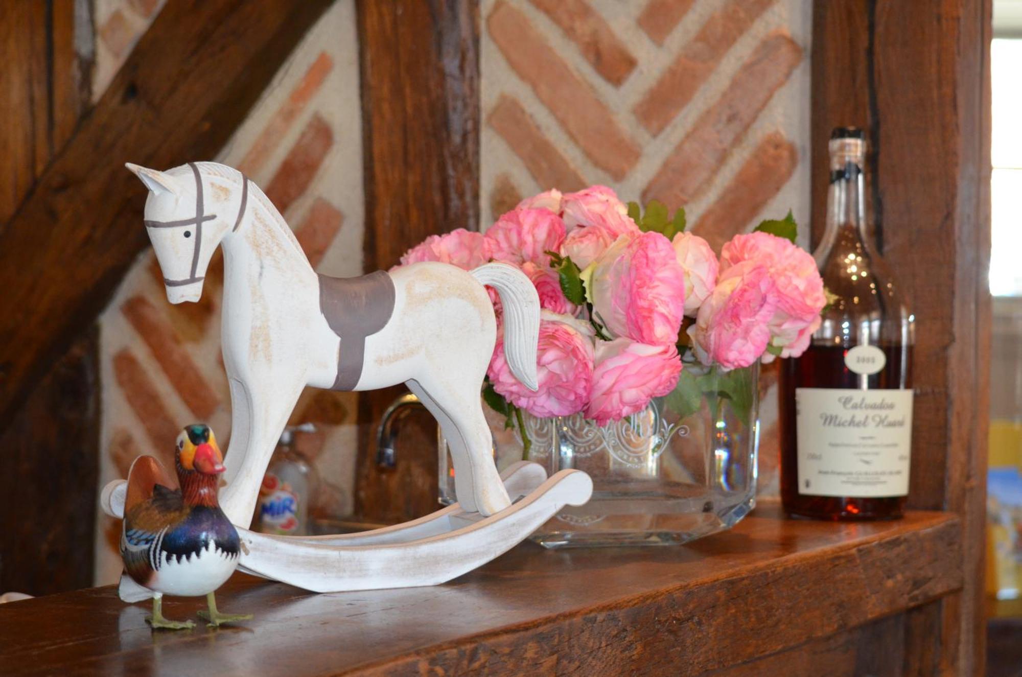 Logis Hotel Auberge Du Cheval Blanc Yvoy-le-Marron Екстер'єр фото